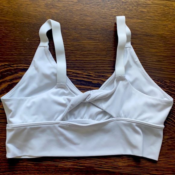 Aerie Real Me Twist Back Sports Bra - Picture 2 of 2